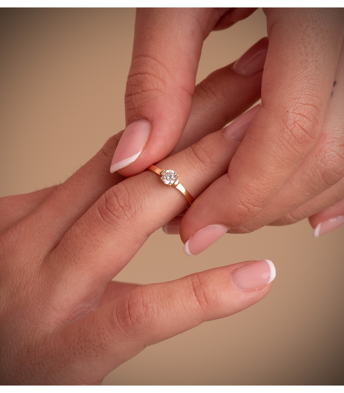 Solitario Mujer Oro amarillo 18k Neptuno, Anillo para pedida Boda