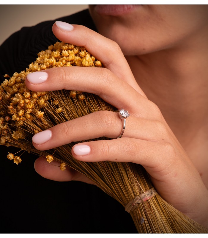 Solitario oro blanco 18 Ktes anillo de pedida boda novia sortija mujer