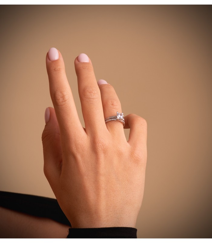 Solitaire Oriana 18 Carats
