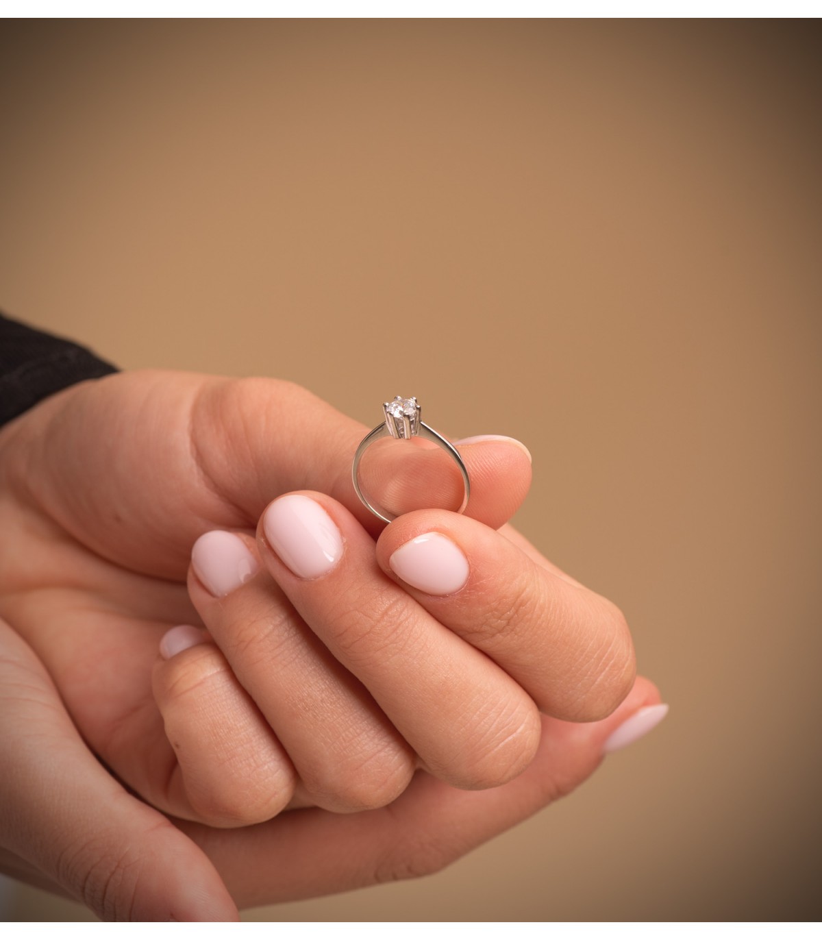 Solitario da donna oro bianco 18kt Kira