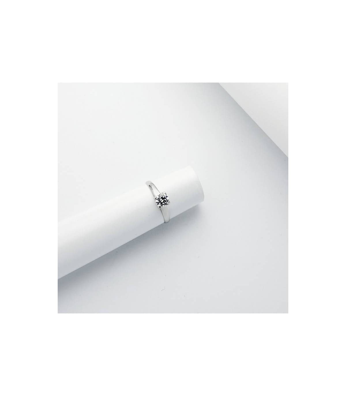 Solitaire blanc Adaggio 18 Carats