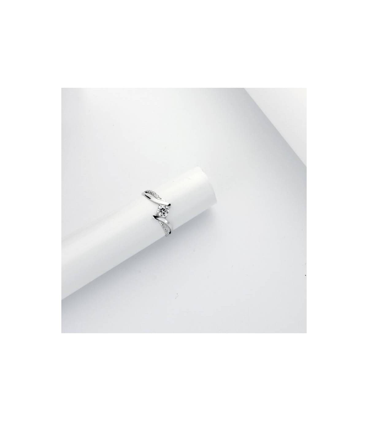Ring mit Zirkonia, 4 Krappen – Solitärring DAVINZE 750 Weißgold, ideal als Verlobungsring
