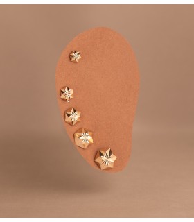 Pendientes oro amarillo Evita 5 mm 18 Ktes, ideales para bebé con forma de hexágono.