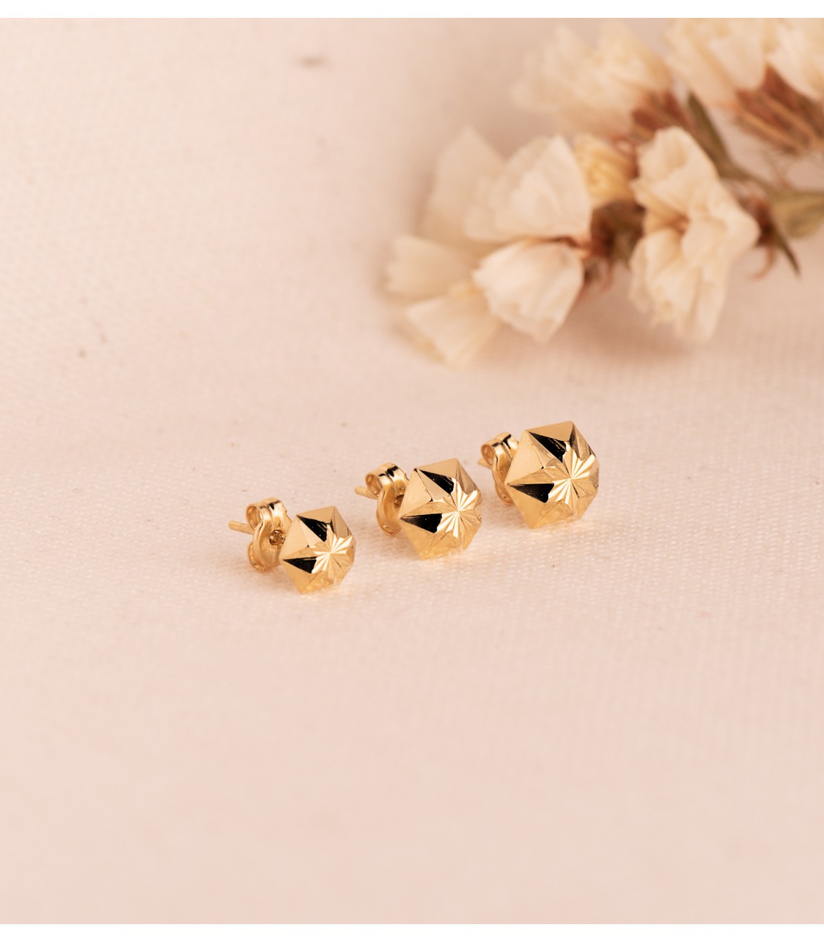 Gold Ohrstecker Damen – Evita 18K 750/1000 Gold - mit Reliefstruktur