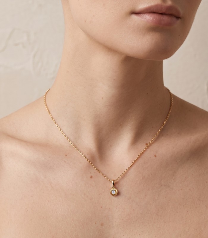Pendentif solitaire diamant pour femme, modèle Délice 0.070ct Or jaune 750