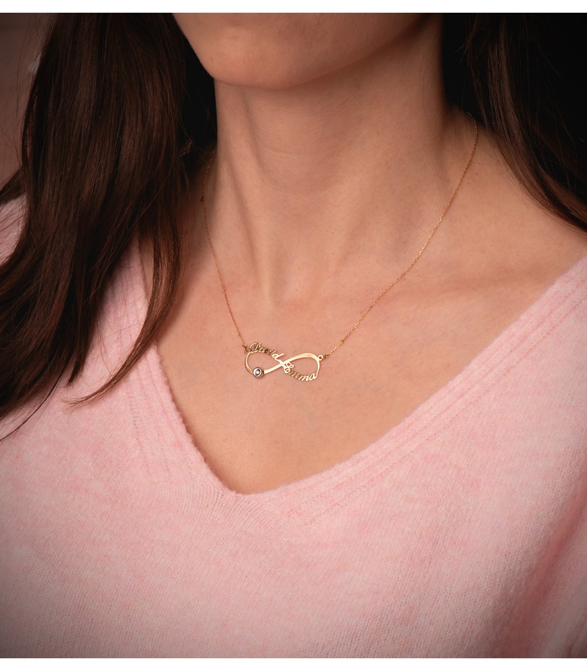 Collar personalizado infinito Oro 18K Nombres Brillante. Gargantilla con cadenita finita.
