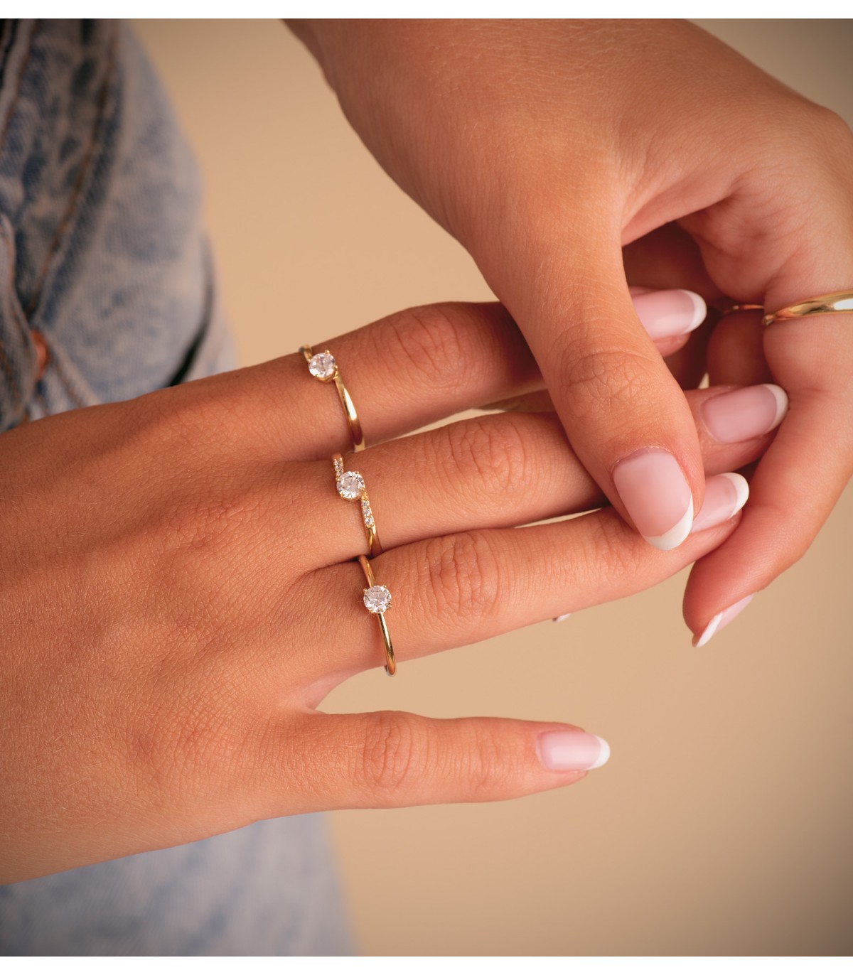 Bague de fiançailles en or, modèle solitaire Noura 18 carats | Bagues de fiançailles pour femme