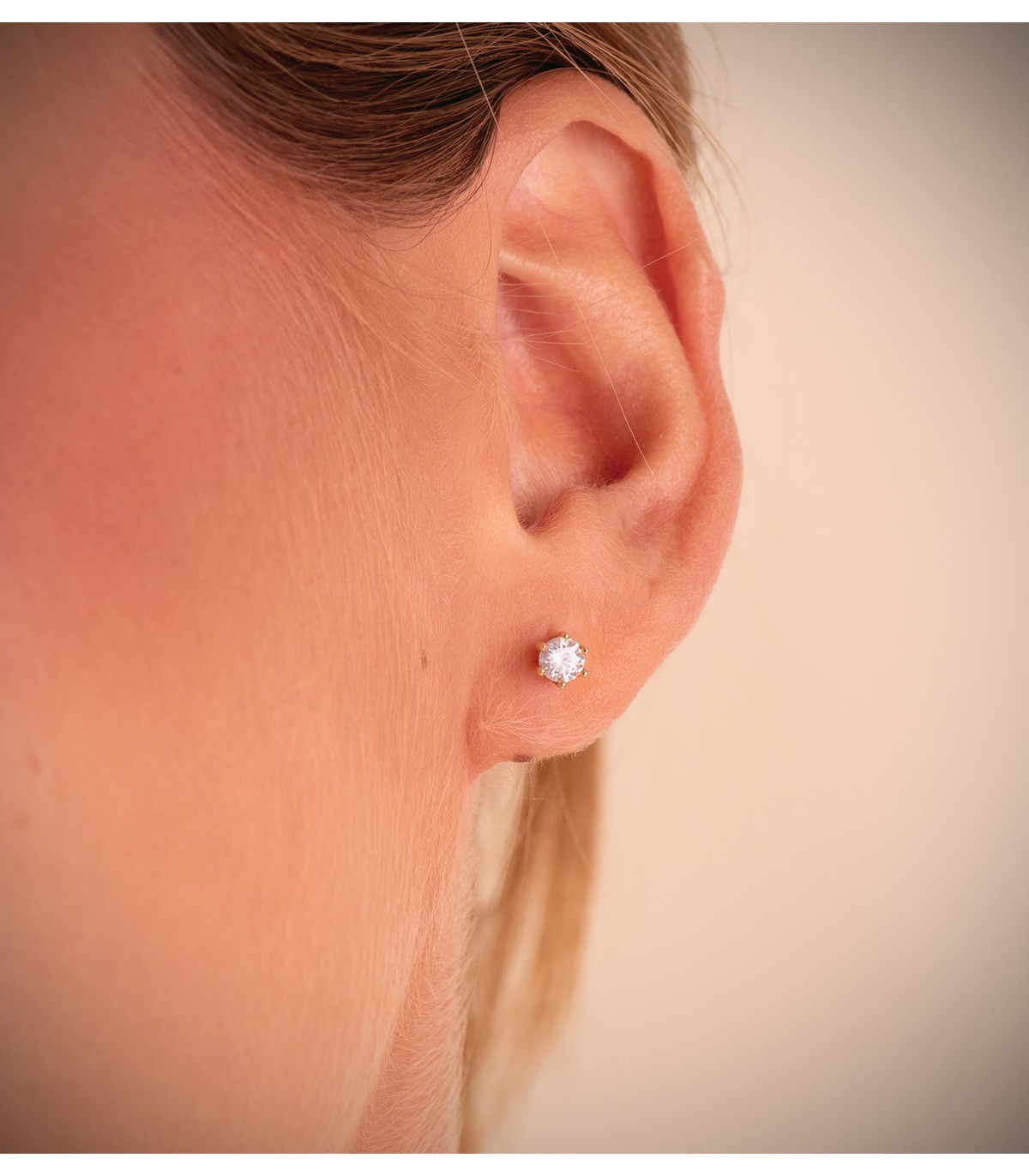Boucles d'oreilles en diamant et or jaune 18 carats pour femme, puces d'oreilles Eirlys 0,400 ct