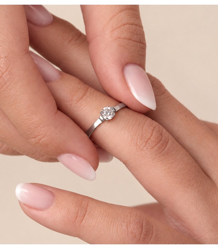 Anelli fidanzamento in ALDA gioielleria online | Anello solitario Neptune Oro bianco 18 kt