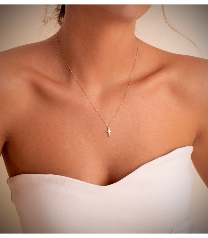 Gargantilla Cruz Diamante 0.015 Qt. Oro 18K