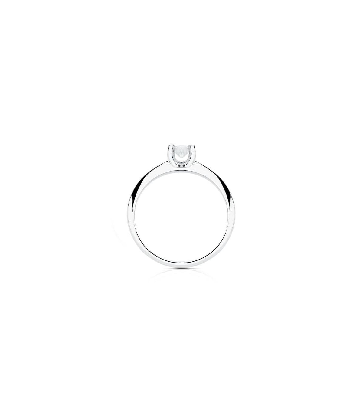 Anillo compromiso oro blanco con diamantes 0.200 quilates. Solitario 18 kilates.