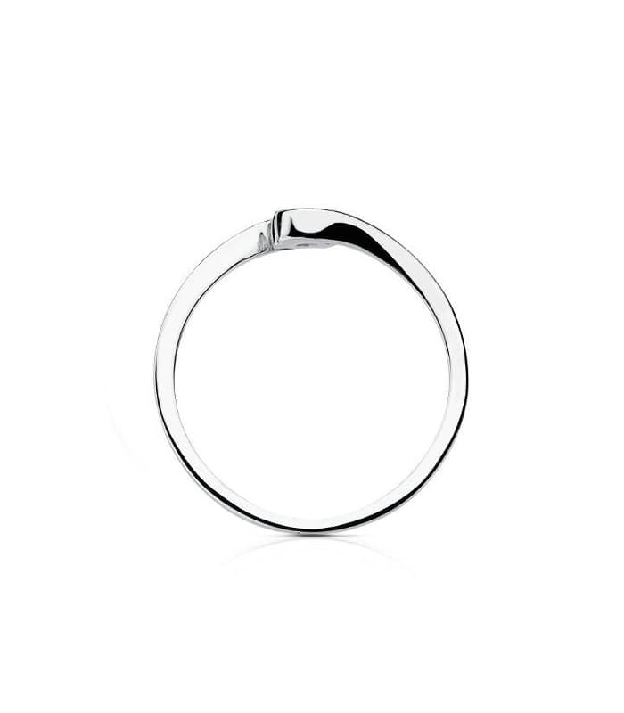 Anillo con diamantes oro 18 kilates. Anillo de compromiso oro blanco. Joyería online.