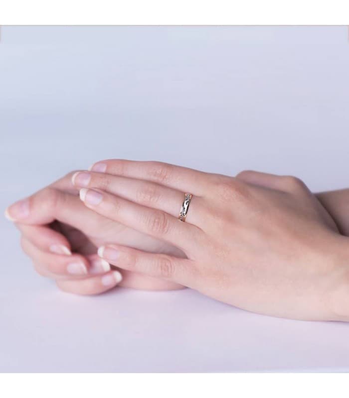 ALIANZA BICOLOR ONDAS. Oro 18 kilates anillo de boda joyería online grabado.