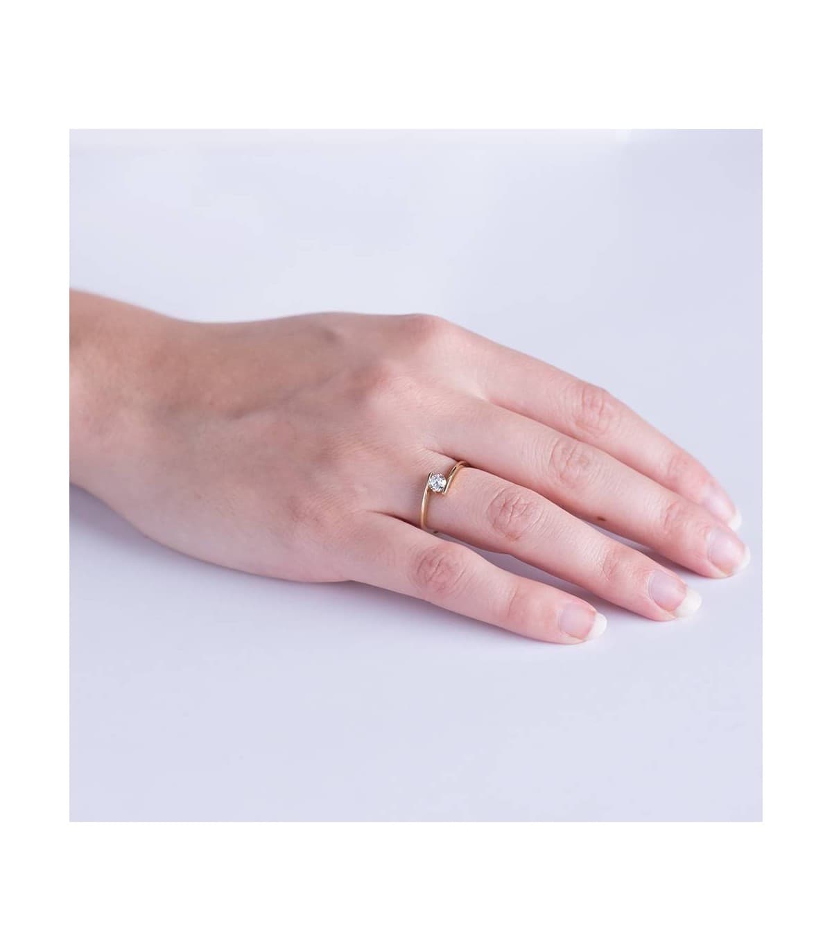 Solitario Blanca oro giallo 18kt