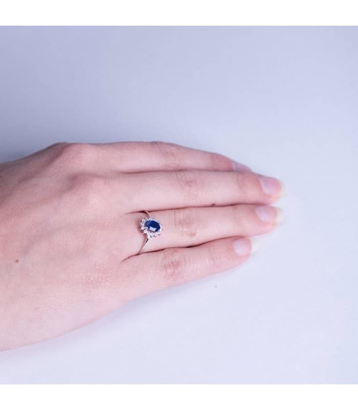 Saphir Ring mit Diamanten Jasmin 750 Weißgold