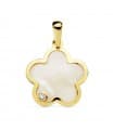 Colgante oro amarillo 18k flor de nácar