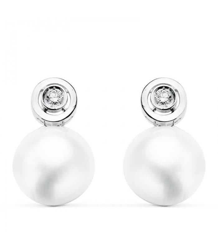 Boucles d'oreilles Madame de Maintenon Or Blanc 18K Perle Japonaise.