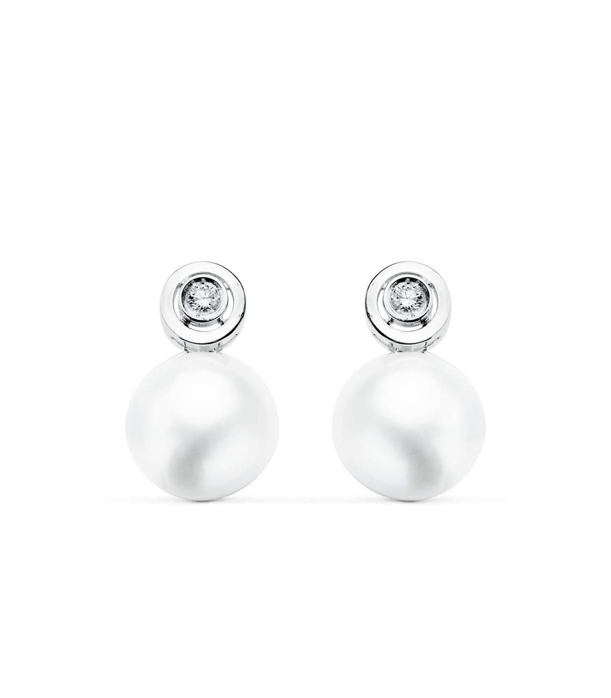 Boucles d'oreilles Madame de Maintenon Or Blanc 18K Perle Japonaise.