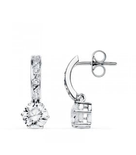 Pendientes de novia Oro Blanco 9 Kilates Punto de luz. Joyeria boda, novia e invitadas