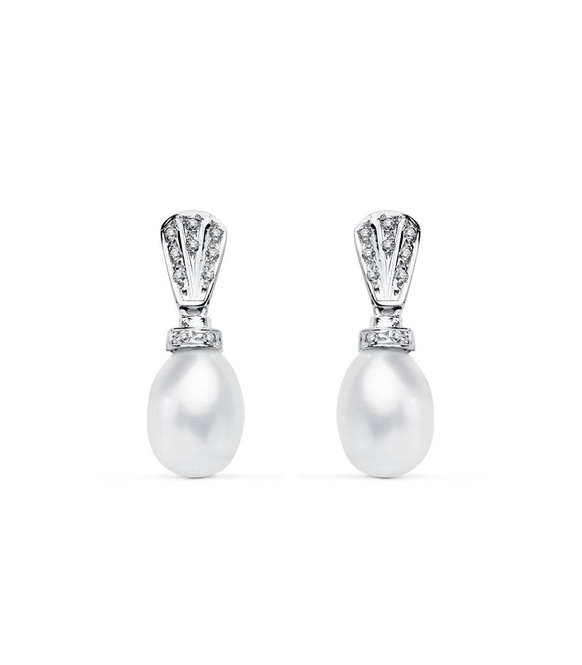 Balais d'essui glace et support plastique Balais d'essui glace et support plastique