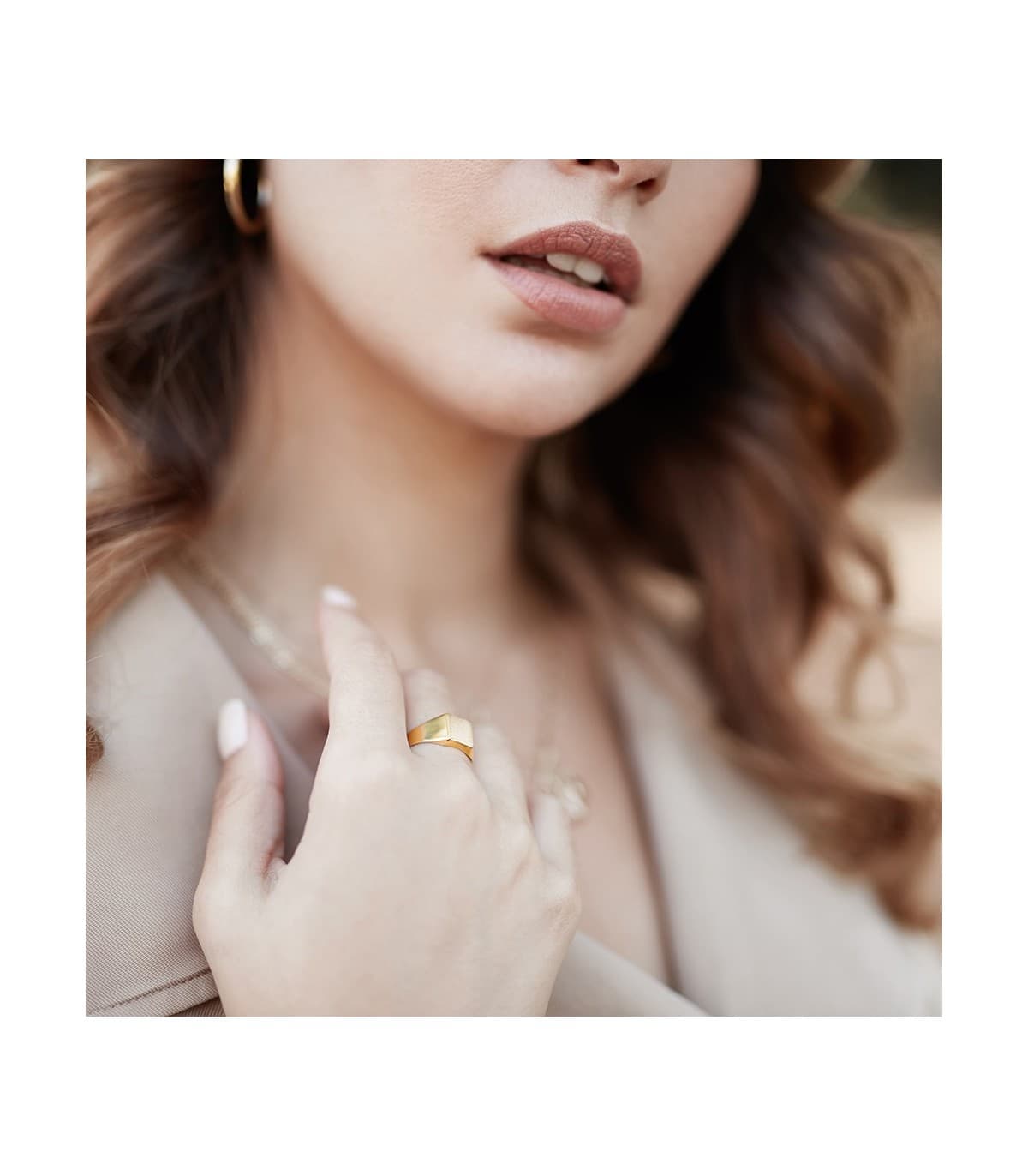 Sello personalizado ÓSCAR Oro Amarillo 18K Cuadrado Cadete niño primera comunión anillo sello Mujer moderno