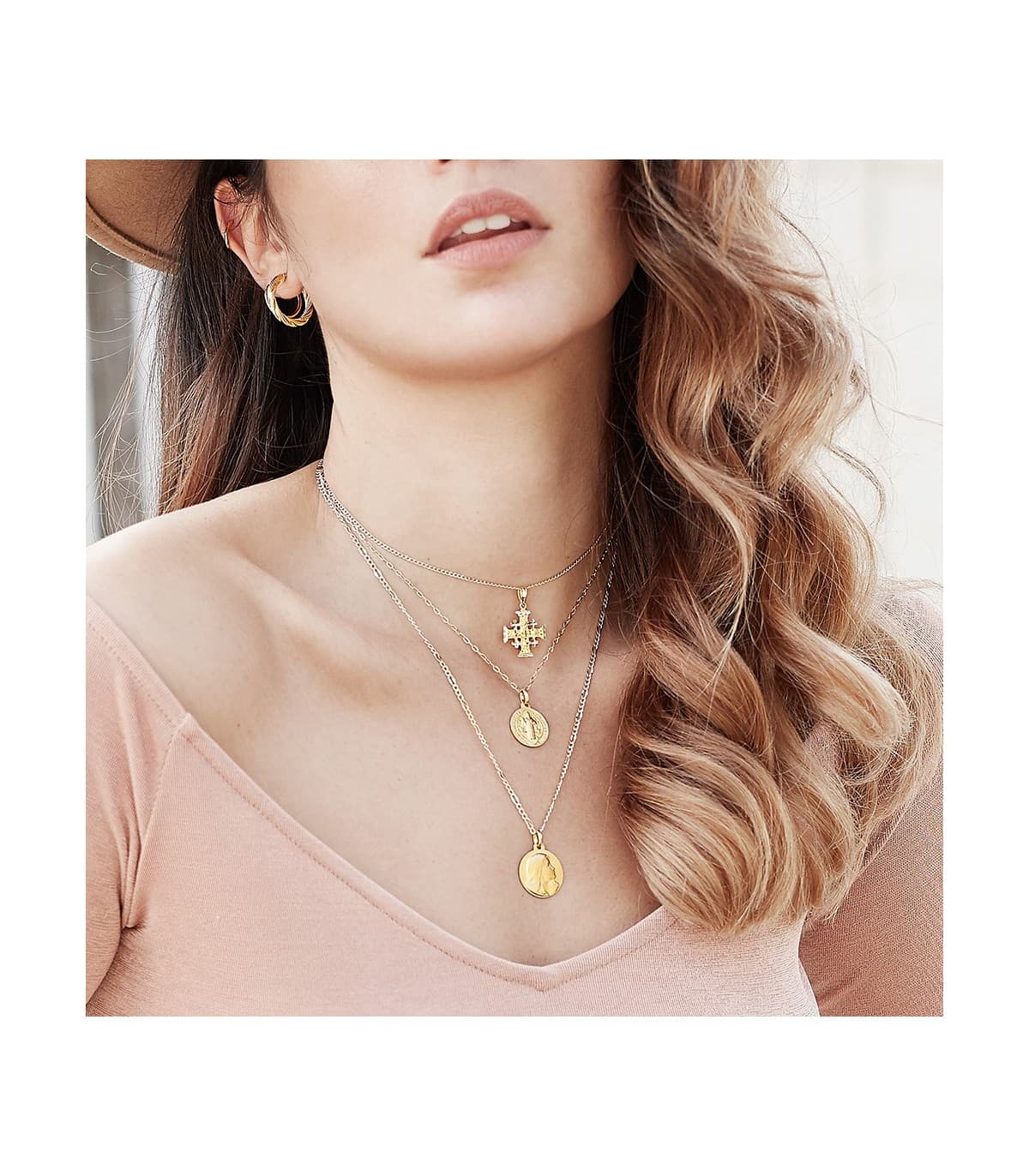 Colgante Cruz Jerusalén Medalla Oro Amarillo 18 K 17 MM