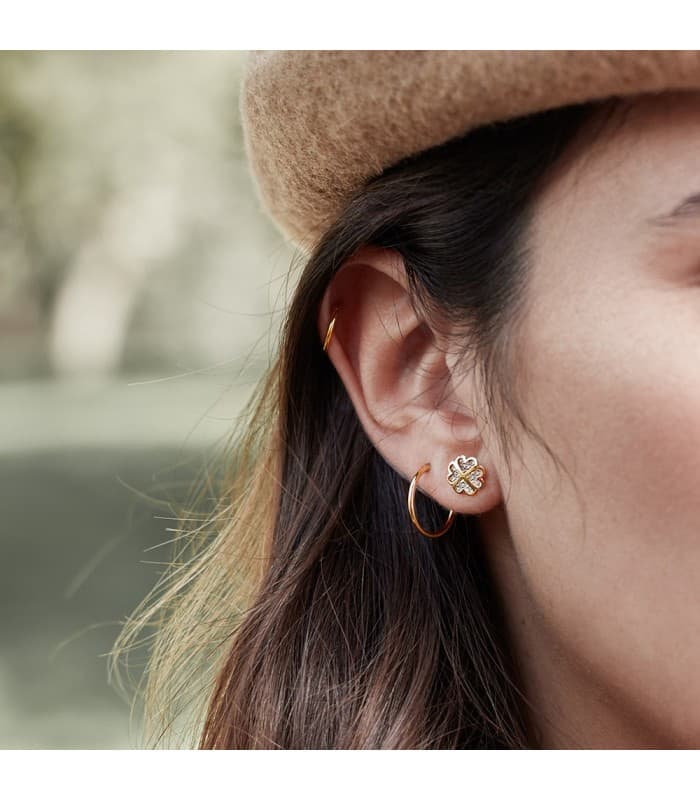 Pendientes Mujer Silvia Oro Bicolor 18K Trébol cierre tuerca rosca