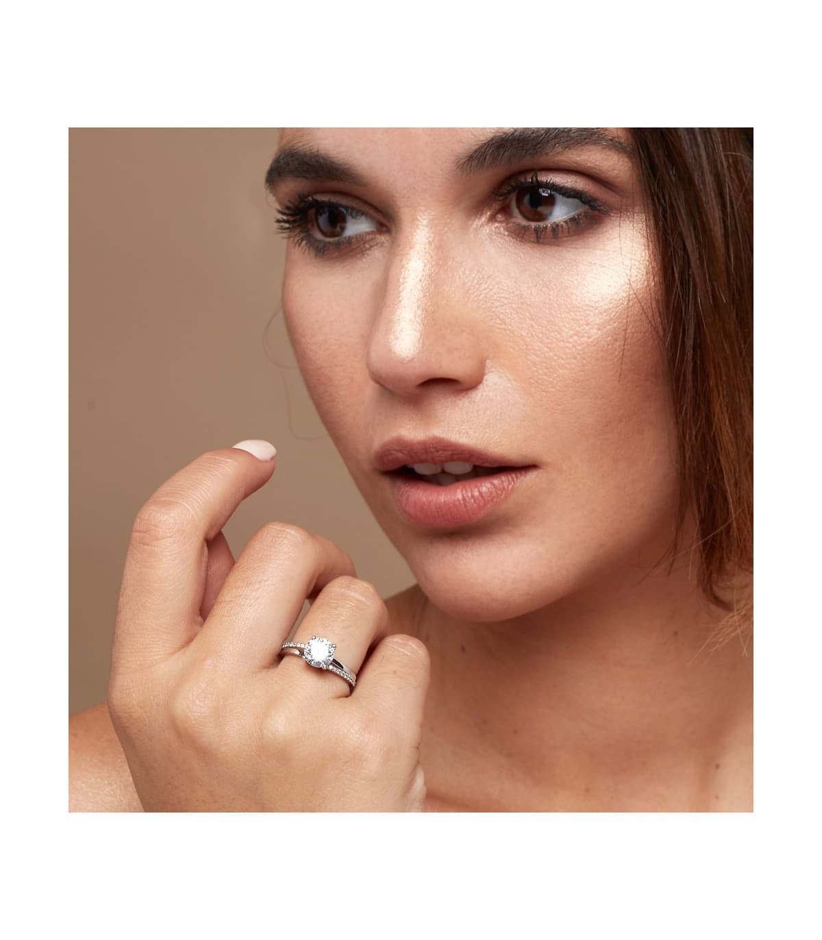 Anello di fidanzamento Jessica in oro bianco con zirconi | Anelli da donna proposta di matrimonio