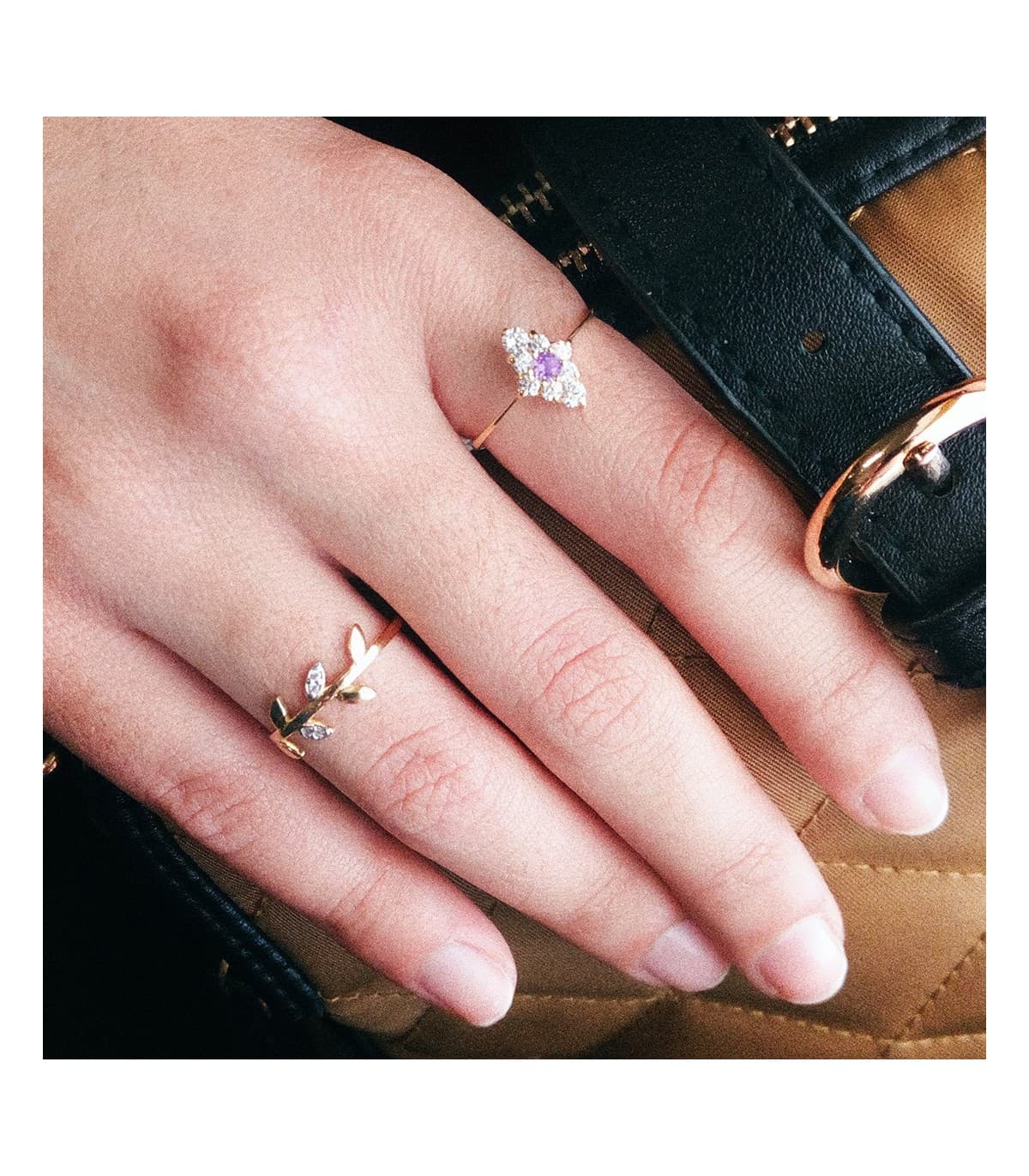 Damenring mit Steinen aus Gold 18K / 750er - Ring mit Amethyst und Zirkoniasteinen, Rautenform