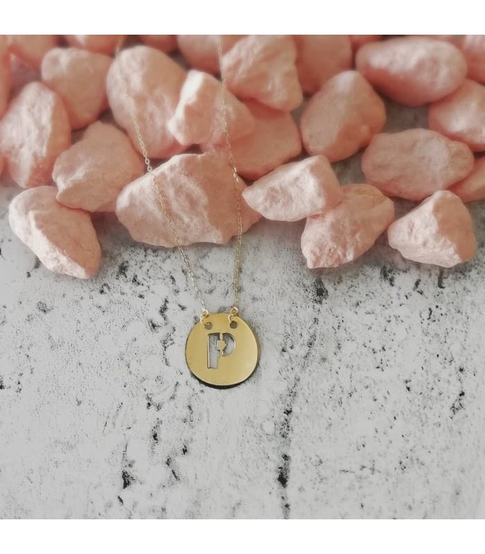 Collier femme personnalisé, pendentif lettre P initiale or 18k et chaîne 42 cm