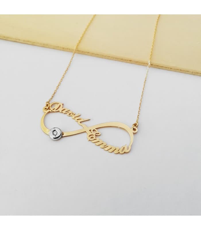 Collier Prénoms personnalisés avec forme infini en Or 750 et Diamants