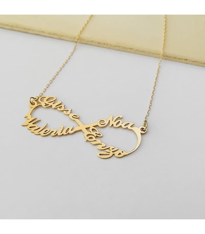 Collar personalizado infinito Oro 18K Cuatro nombres