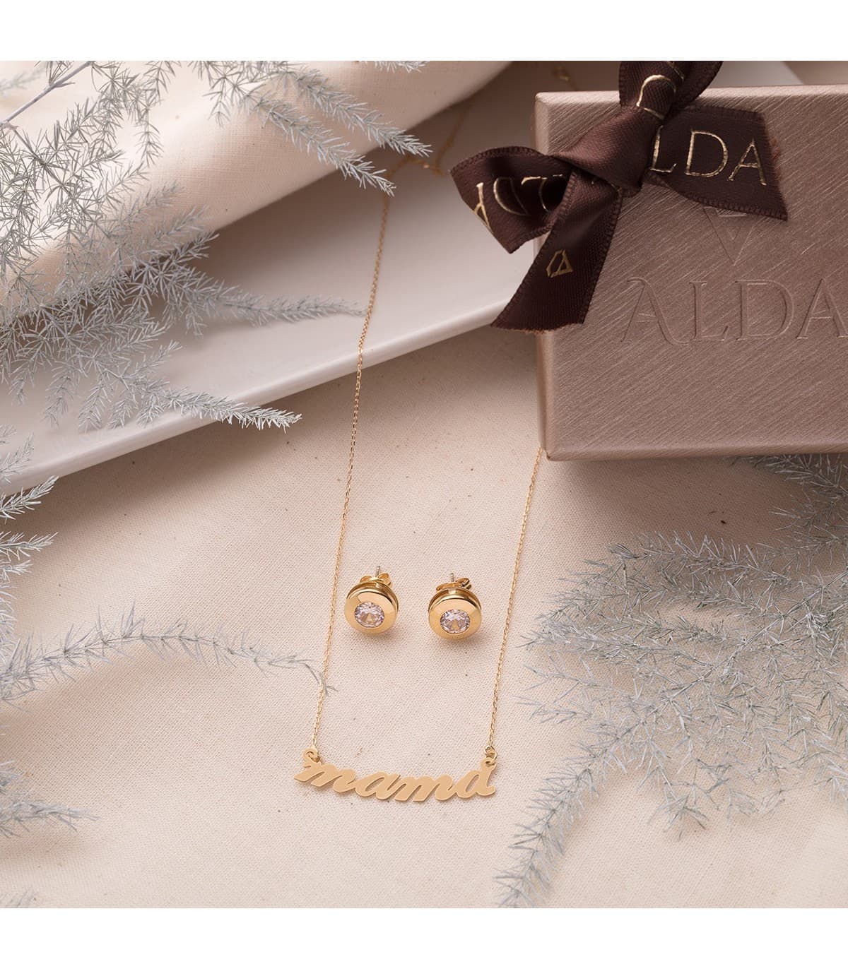 Pendientes chatón dormilona circonita 8.5mm 18 Ktes joya mujer regalo